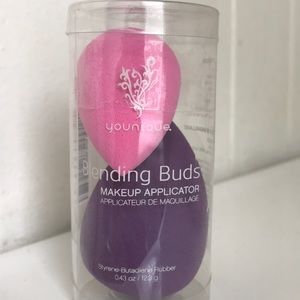 Younique blending buds